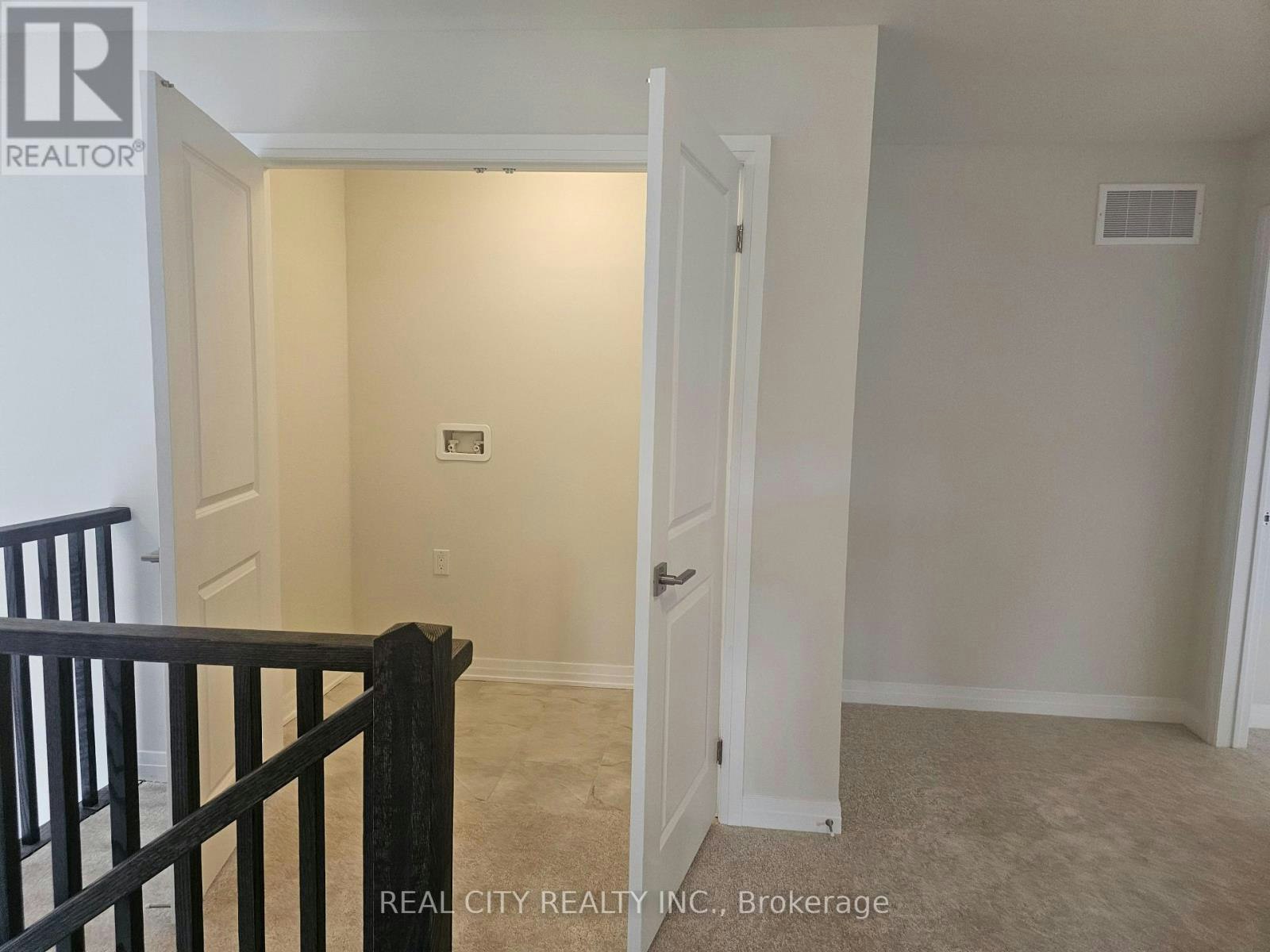 3063 Sandy Acres Avenue, Severn, ON, L3V 6H3 - 28