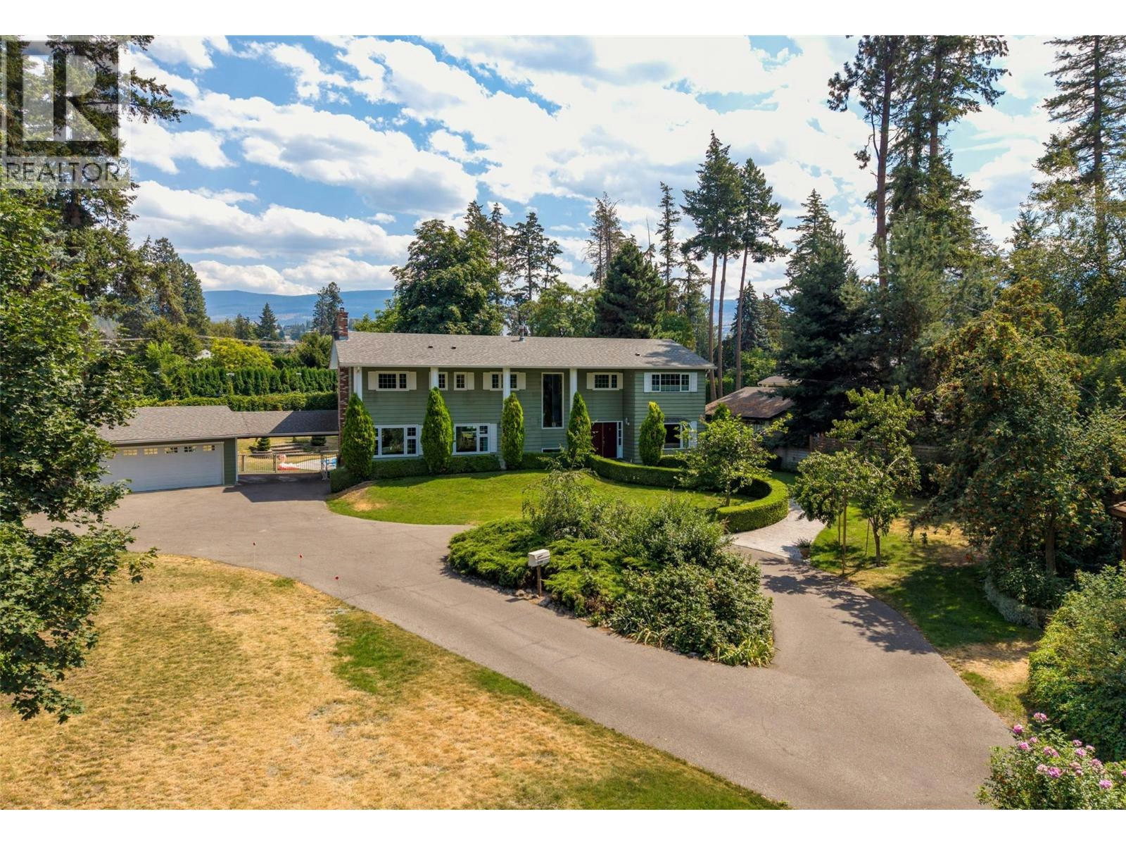 4299 Hobson Road, Kelowna, BC, V1W 1Y4