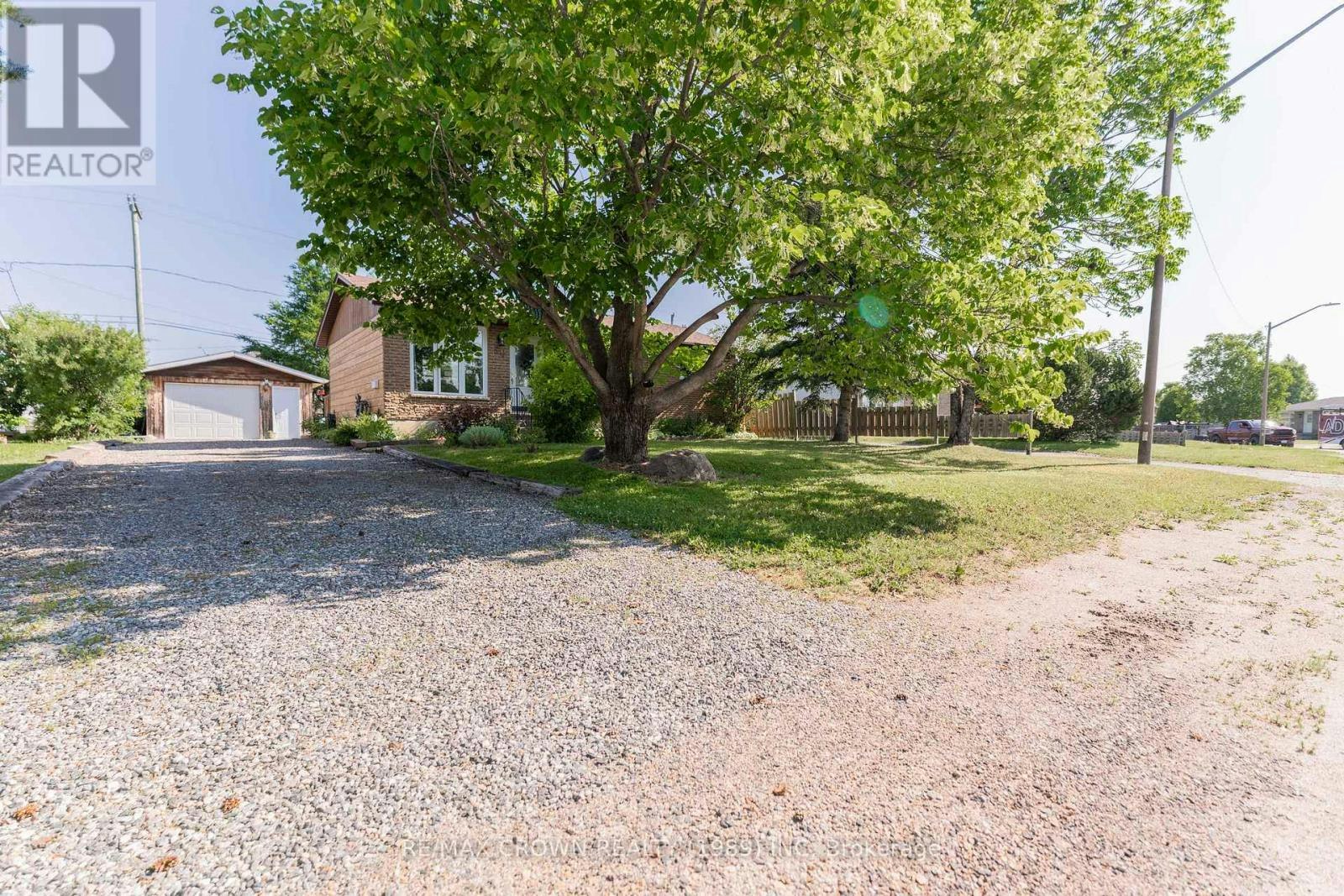 30 Hazel Street, Kapuskasing, ON, P5N 2Z6