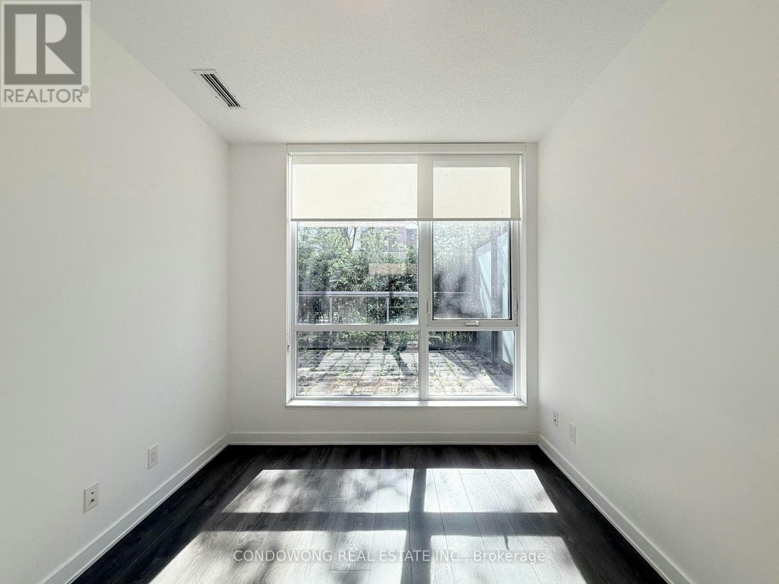 407-55 Regent Park Boulevard, Toronto, ON, M5A 0C2 - 5