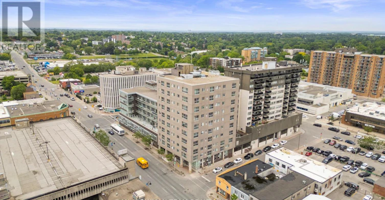 607-44 Bond Street W, Oshawa, ON, L1G 6R2 - 29