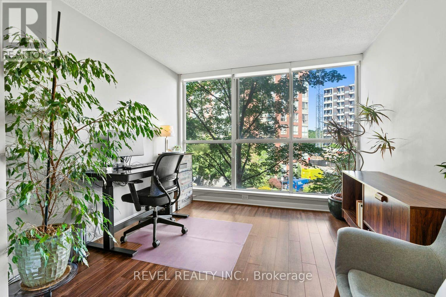 302-20 Southport Street, Toronto, ON, M6S 4Y8 - 8