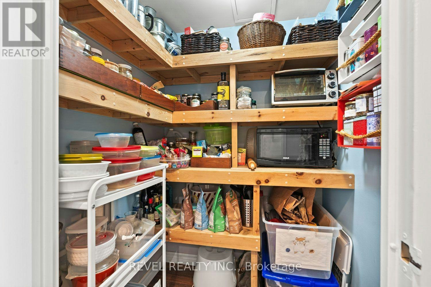 302-20 Southport Street, Toronto, ON, M6S 4Y8 - 29