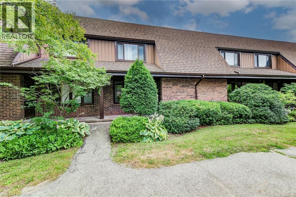 15-285 Sandowne Drive, Waterloo, ON, N2K 2C1
