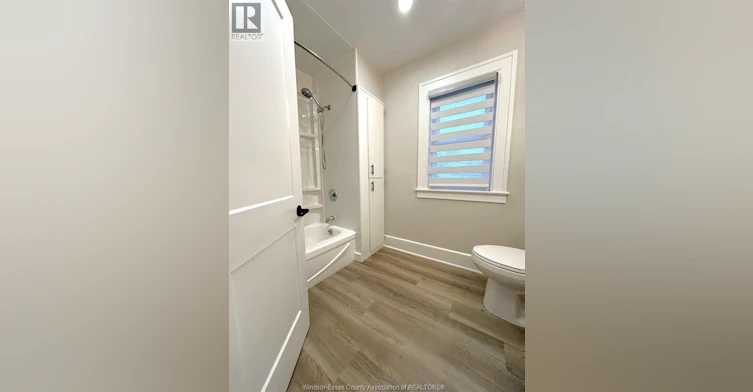 MAIN-1748 Hall Avenue, Windsor, ON, N8W 2L4 - 16