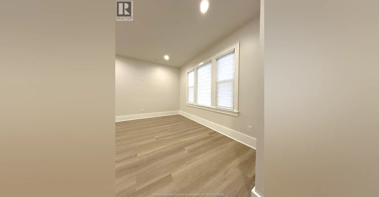 MAIN-1748 Hall Avenue, Windsor, ON, N8W 2L4 - 14