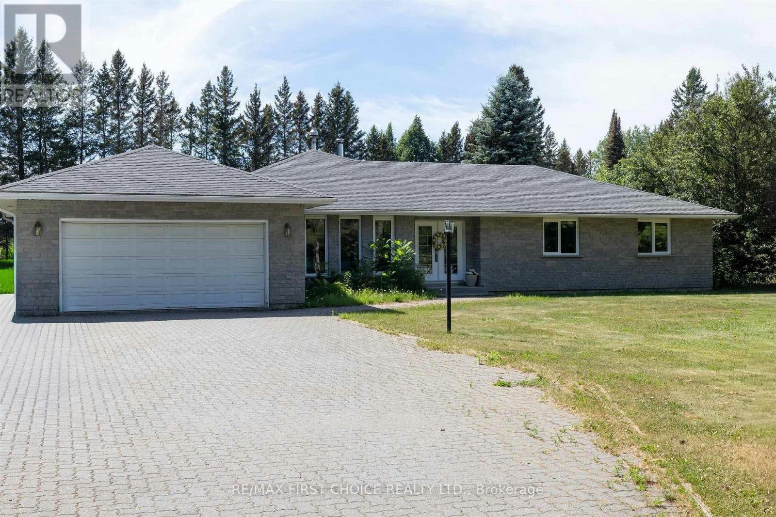1155 Victor Street S, Thunder Bay, ON, P7K 1N6