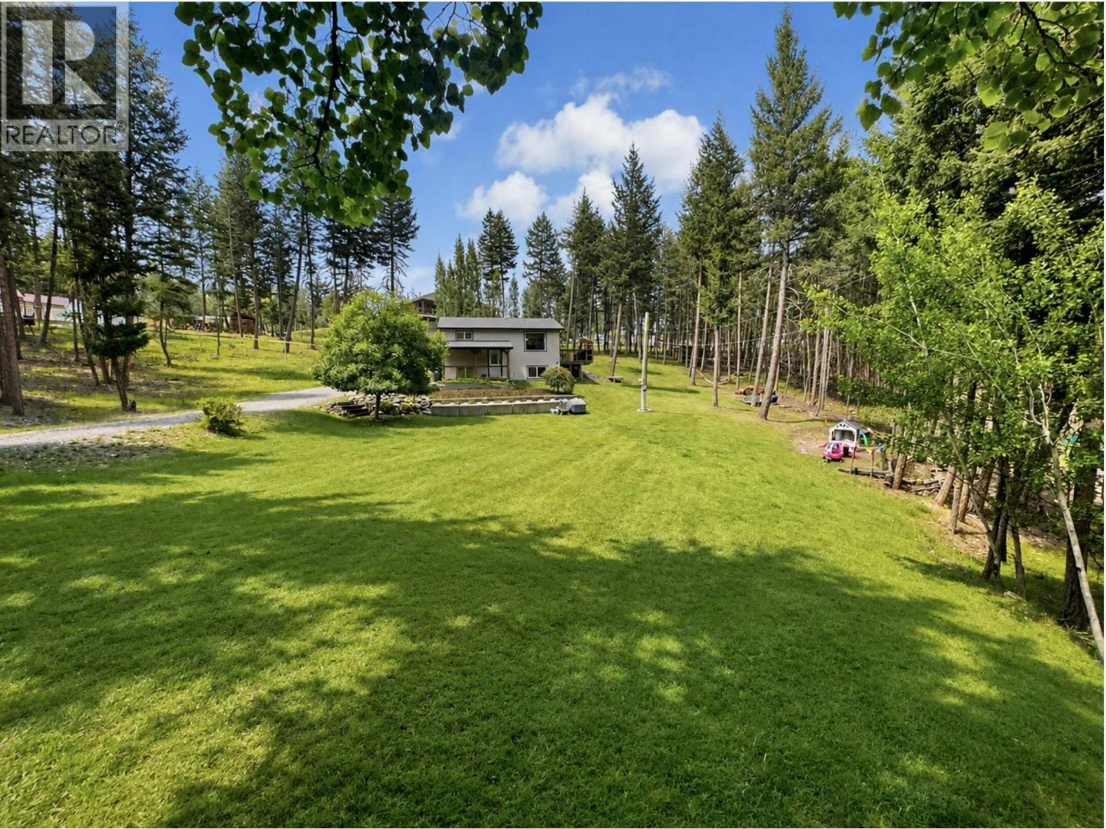 4865 Cumsu Place, 108 Mile Ranch, BC, V0K 2Z0