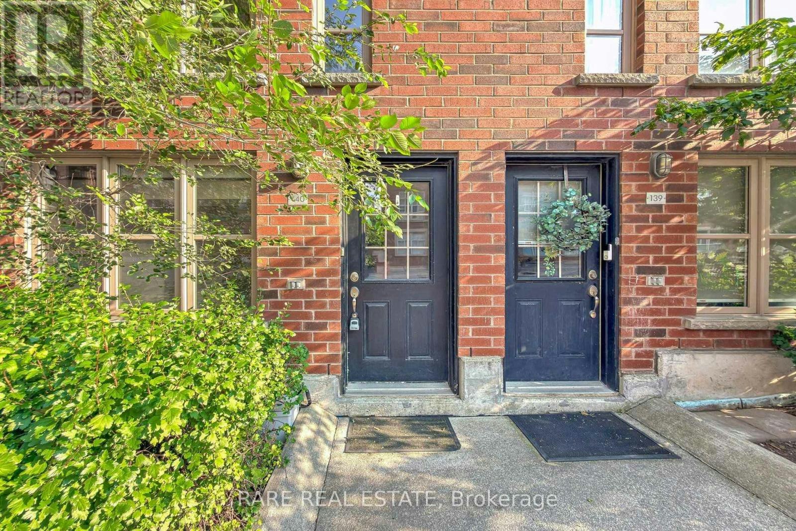 140-21 Ruttan Street, Toronto, ON, M6P 0A1 - 4