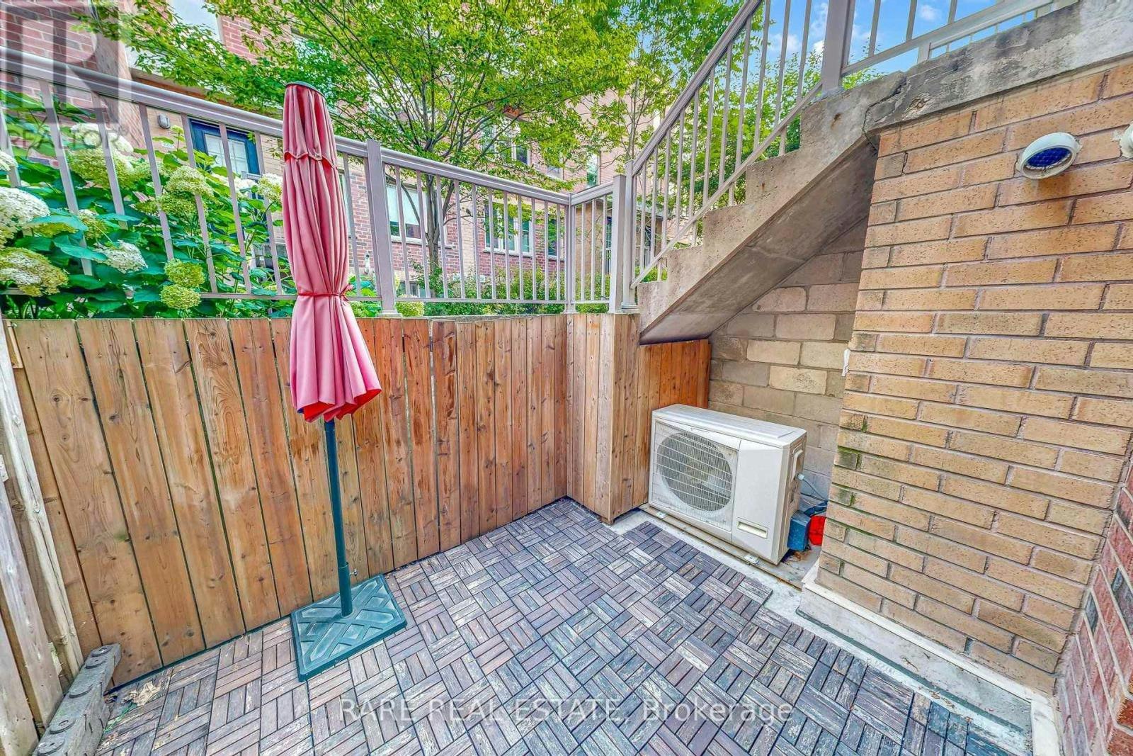 140-21 Ruttan Street, Toronto, ON, M6P 0A1 - 29