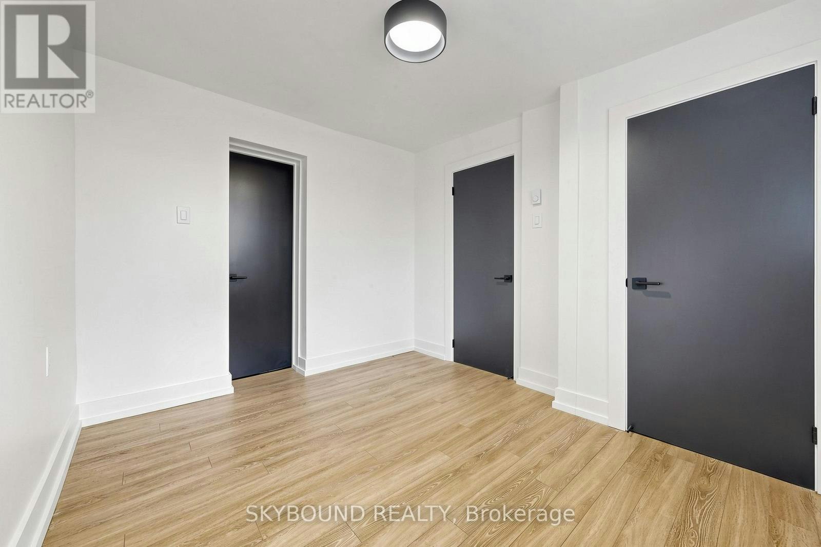 B-139 Wineva Avenue, Toronto, ON, M4E 2T3 - 12