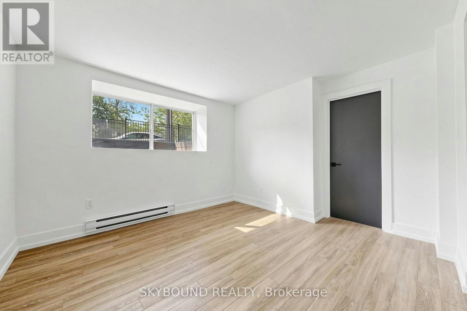 B-139 Wineva Avenue, Toronto, ON, M4E 2T3 - 2