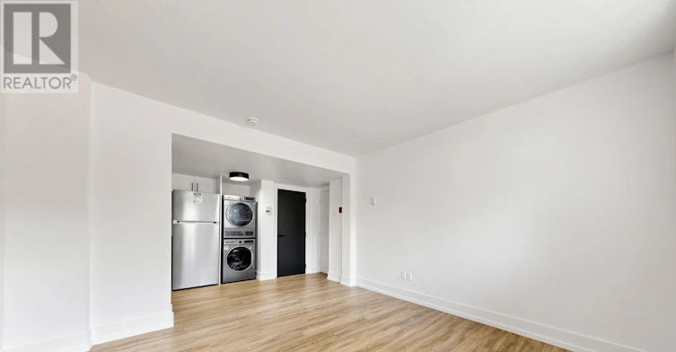 B-139 Wineva Avenue, Toronto, ON, M4E 2T3 - 5
