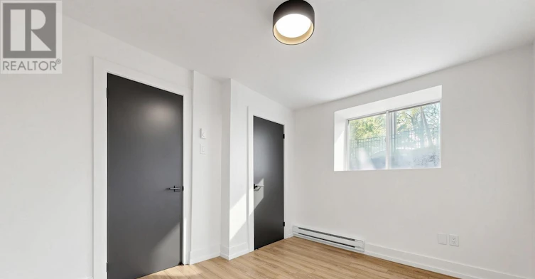 B-139 Wineva Avenue, Toronto, ON, M4E 2T3 - 11