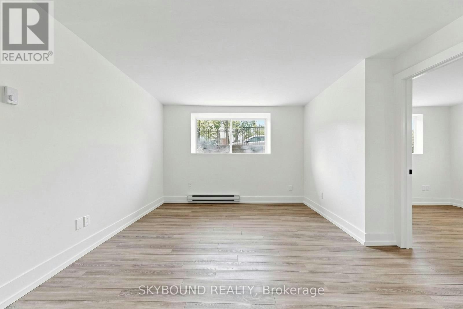 B-139 Wineva Avenue, Toronto, ON, M4E 2T3 - 3