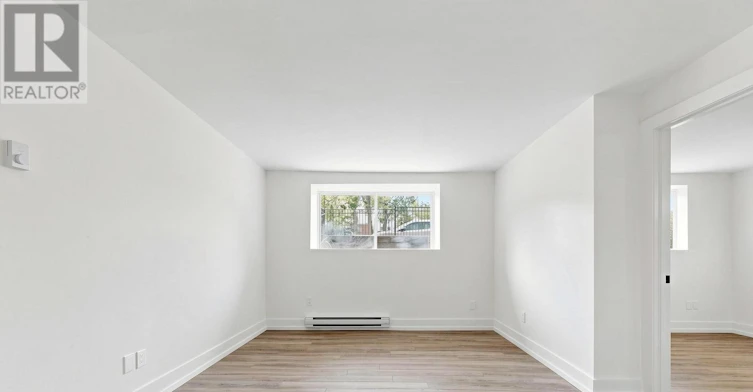 B-139 Wineva Avenue, Toronto, ON, M4E 2T3 - 3