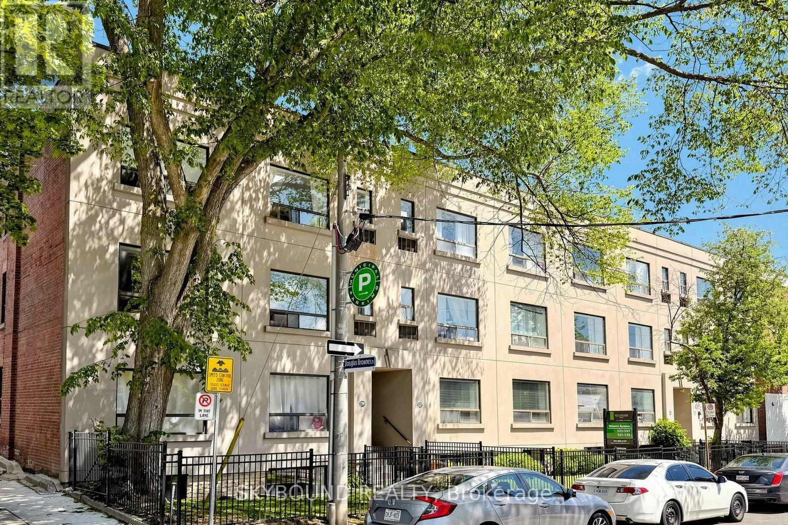 B-139 Wineva Avenue, Toronto, ON, M4E 2T3 - 19