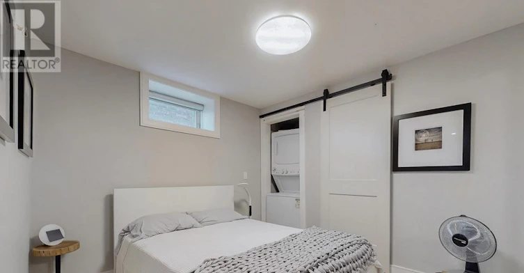 LOWER LEVEL-84 Wiley Avenue, Toronto, ON, M4J 3W6 - 9