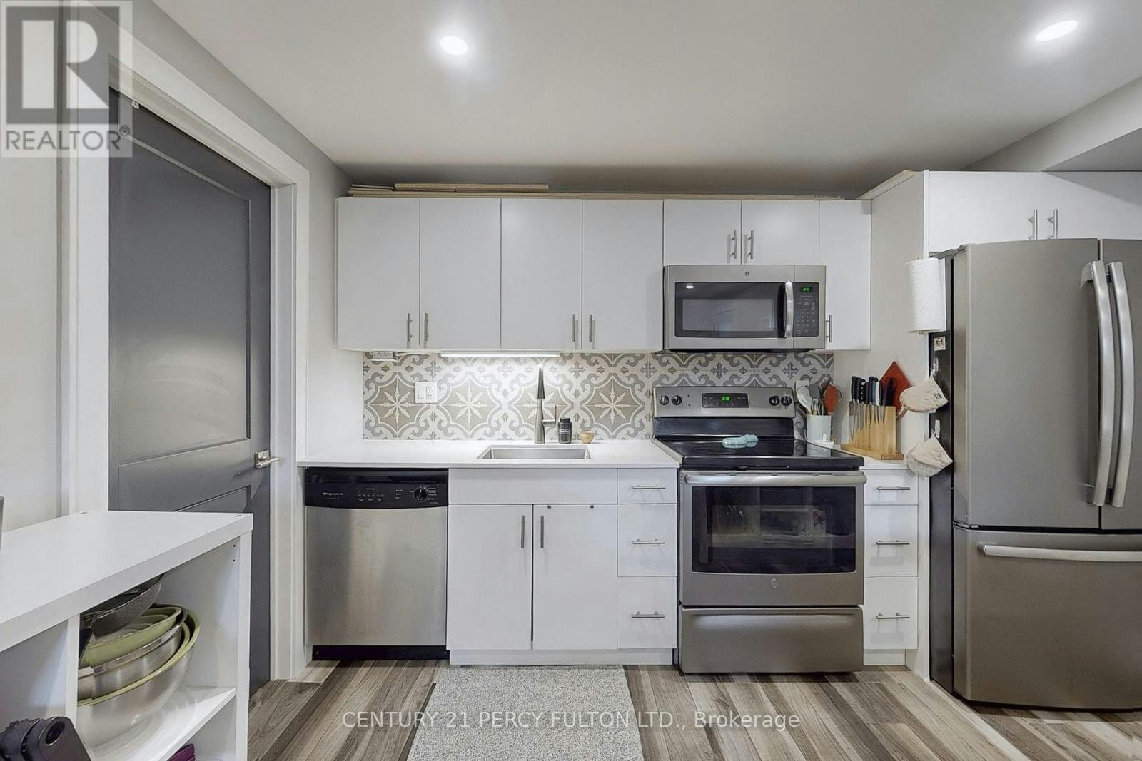 LOWER LEVEL-84 Wiley Avenue, Toronto, ON, M4J 3W6 - 6