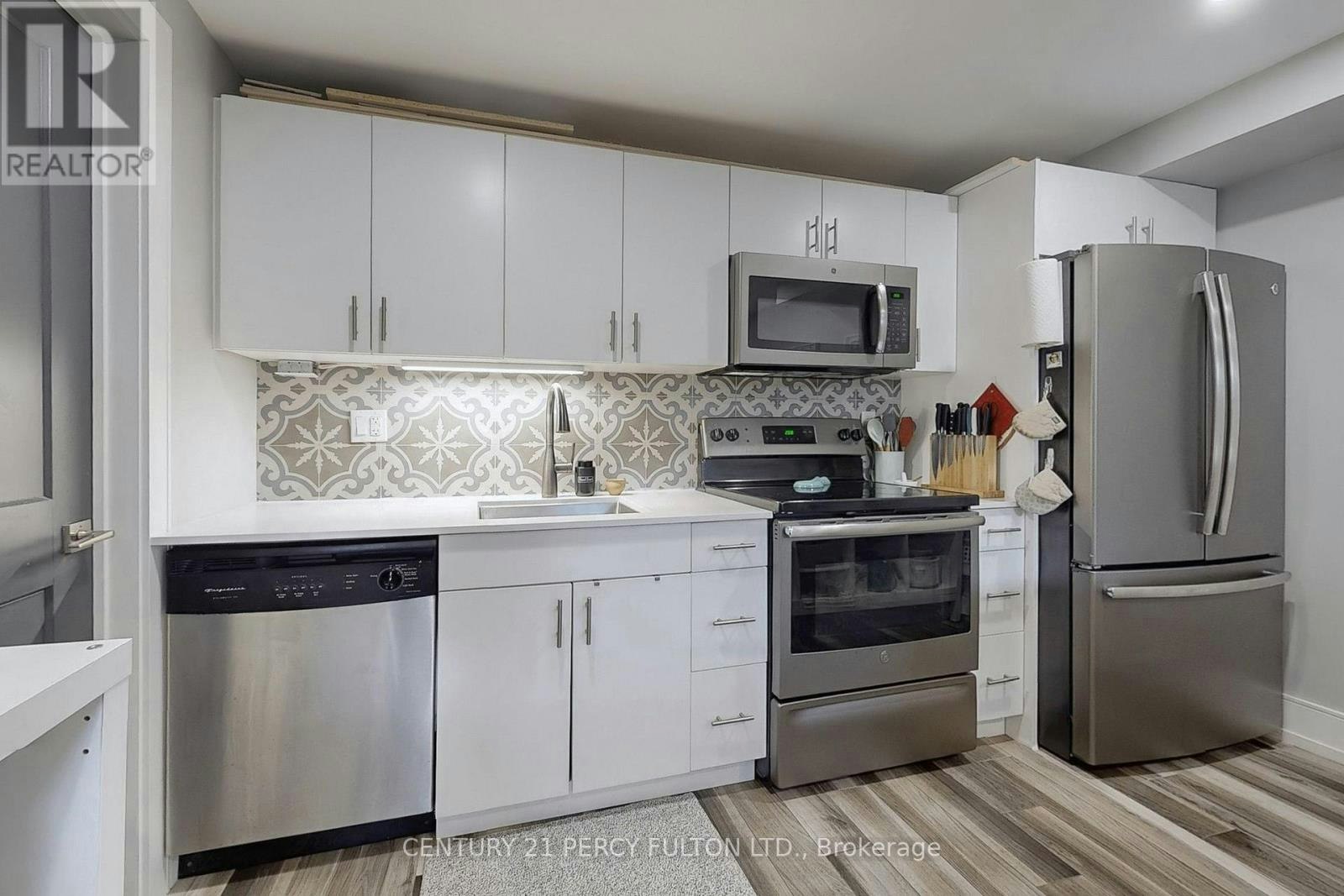LOWER LEVEL-84 Wiley Avenue, Toronto, ON, M4J 3W6 - 7