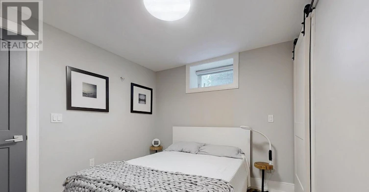LOWER LEVEL-84 Wiley Avenue, Toronto, ON, M4J 3W6 - 8