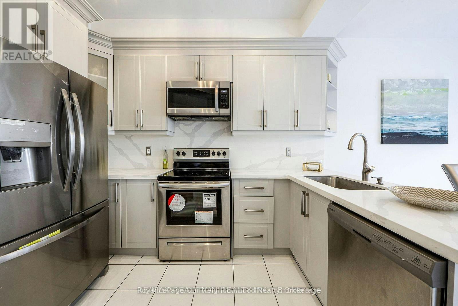 UPPER-269 Treasure Road E, Vaughan, ON, L6A 3K8 - 16