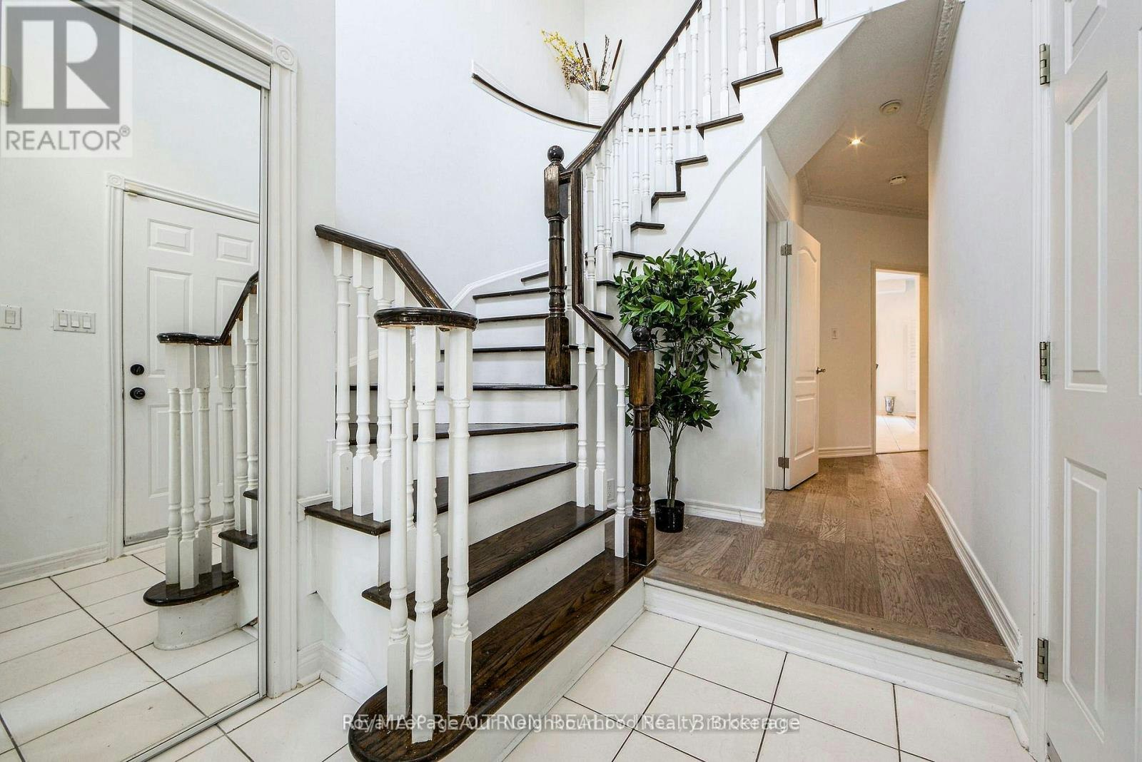 UPPER-269 Treasure Road E, Vaughan, ON, L6A 3K8 - 31