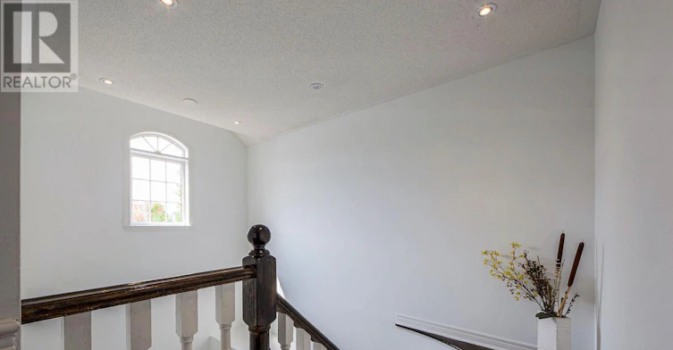 UPPER-269 Treasure Road E, Vaughan, ON, L6A 3K8 - 12