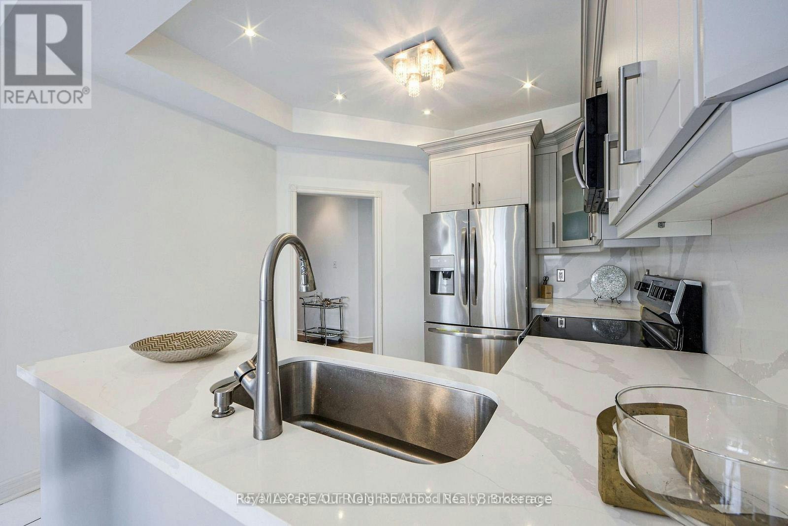 UPPER-269 Treasure Road E, Vaughan, ON, L6A 3K8 - 18