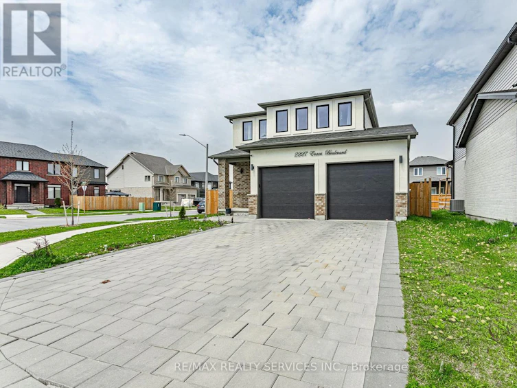 2227 Evans Boulevard, London, ON, N6M 0H7