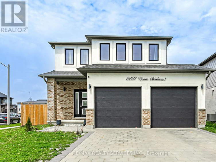 2227 Evans Boulevard, London, ON, N6M 0H7 - 2