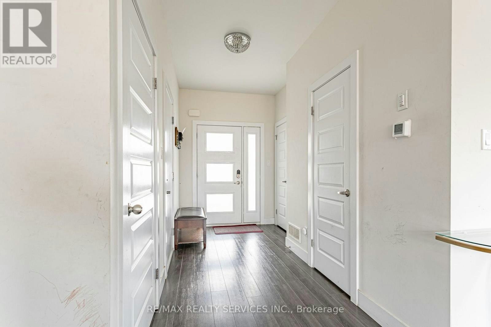2227 Evans Boulevard, London, ON, N6M 0H7 - 4
