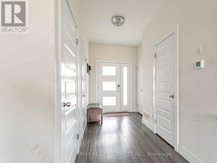 2227 Evans Boulevard, London, ON, N6M 0H7 - 4