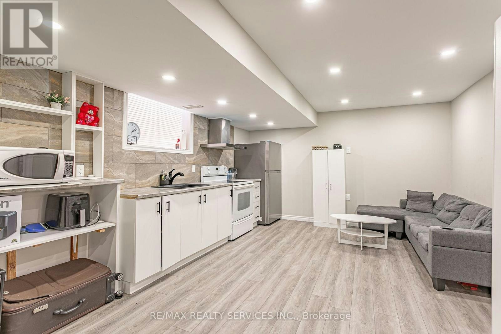 2227 Evans Boulevard, London, ON, N6M 0H7 - 27