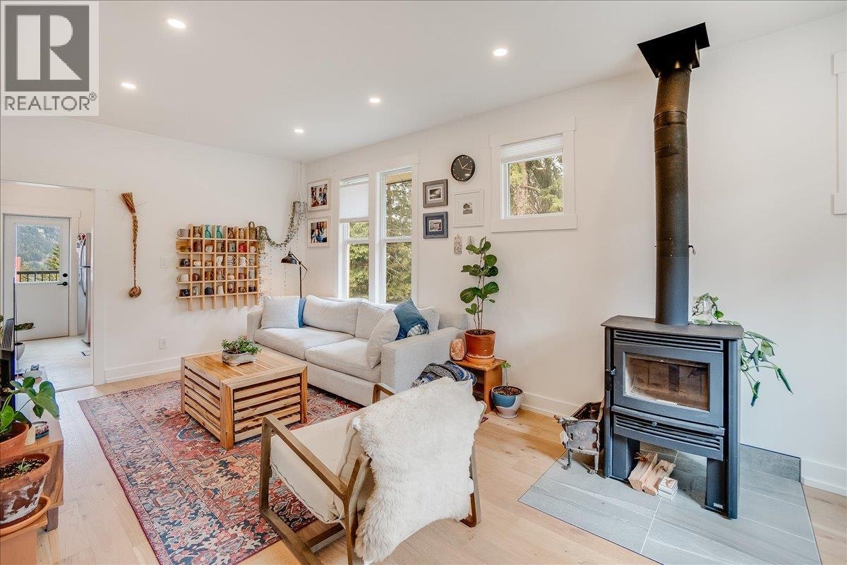 520 Wasson Street, Nelson, BC, V1L 3G7