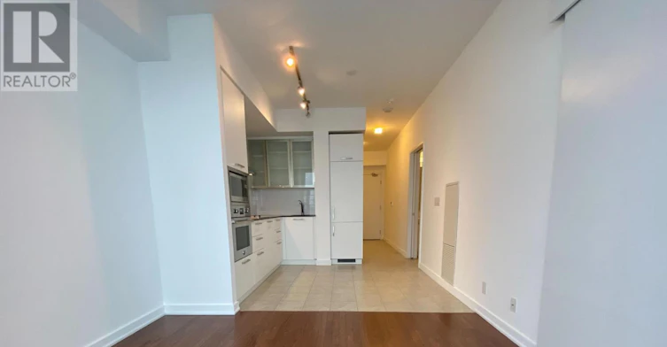 5209-14 York Street, Toronto, ON, M5J 2Z2 - 9