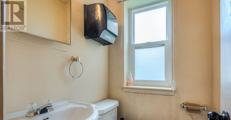 201-111 Craydon Road, Whitby, ON, L1N 2B5 - 19