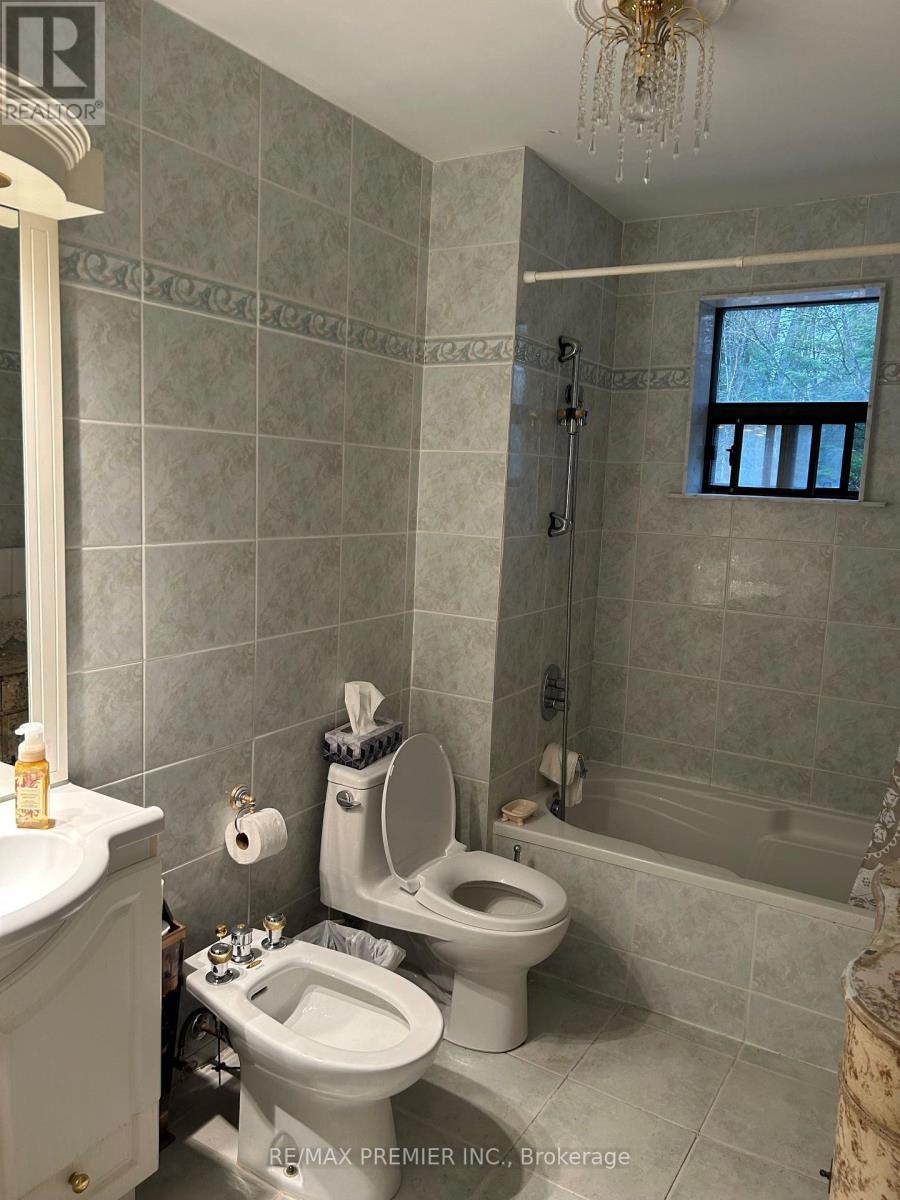 MAIN FLOOR-61 Cedar Lane Drive, Wasaga Beach, ON, L9Z 2S1 - 8
