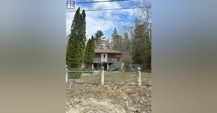 MAIN FLOOR-61 Cedar Lane Drive, Wasaga Beach, ON, L9Z 2S1 - 2