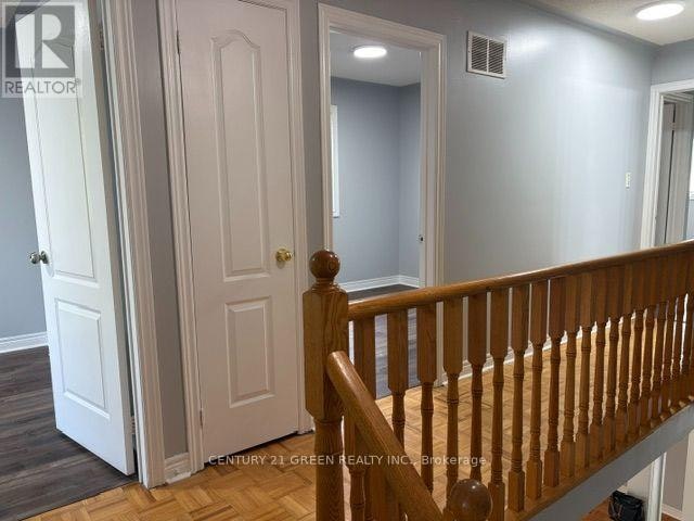 UPPER-789 Fable Crescent, Mississauga, ON, L5W 1R3 - 8