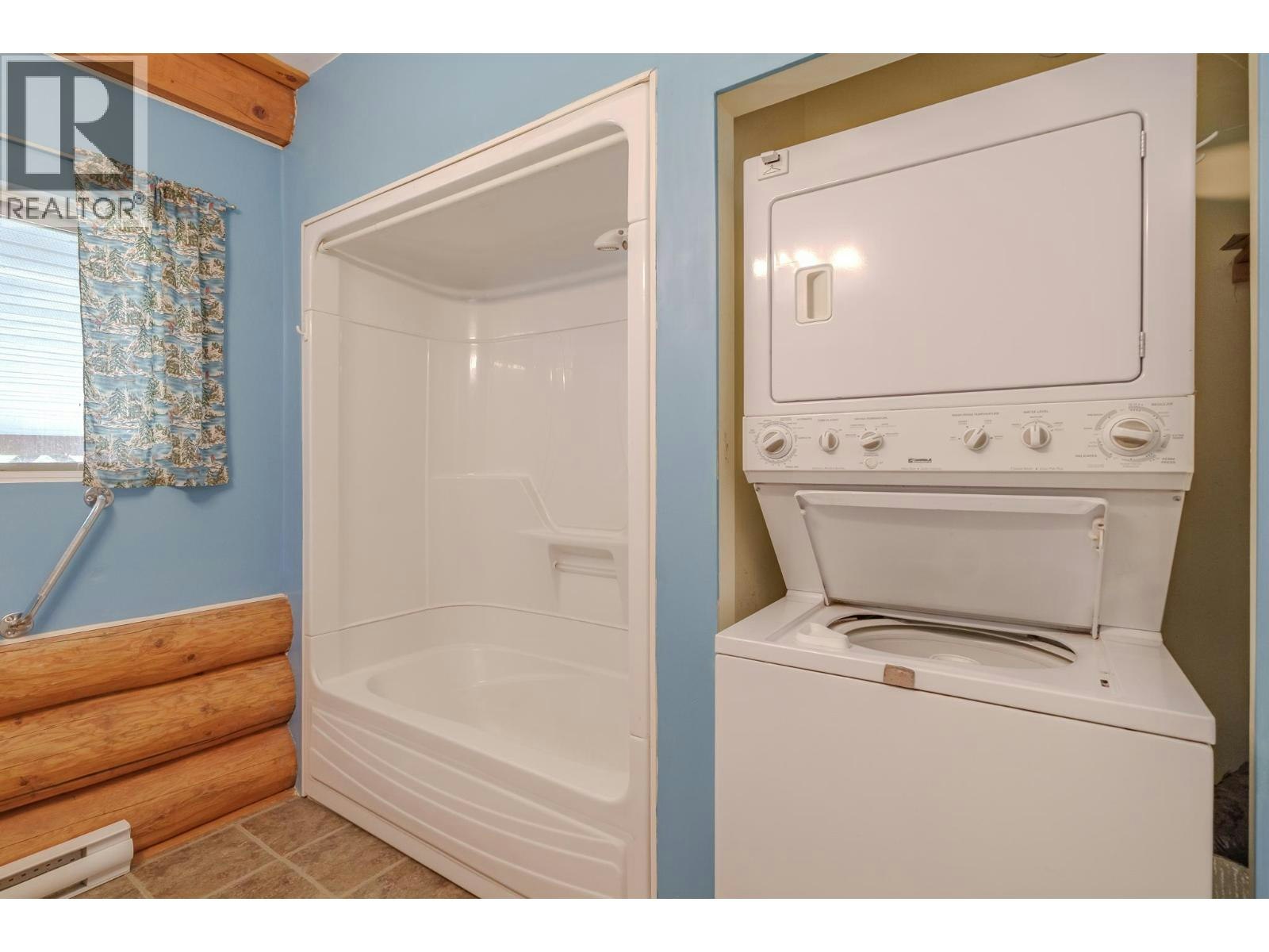 7532 Cariboo Chalet Road, Deka Lake, BC, V0K 1X0 - 15