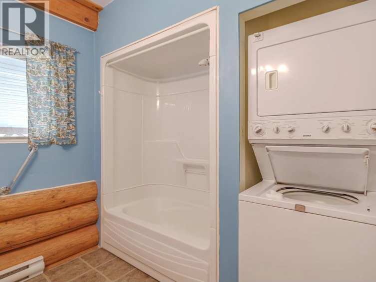 7532 Cariboo Chalet Road, Deka Lake, BC, V0K 1X0 - 15