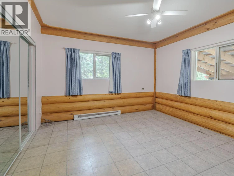 7532 Cariboo Chalet Road, Deka Lake, BC, V0K 1X0 - 12