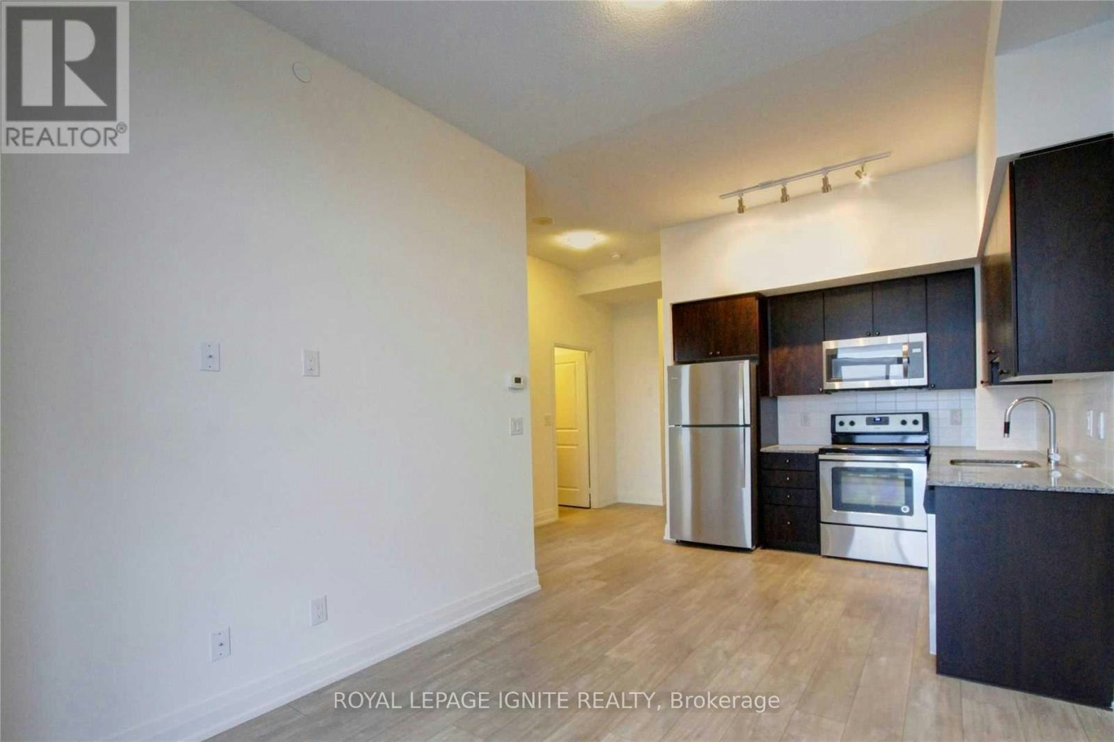 3204-3600 7 Highway Road, Vaughan, ON, L4L 0G7 - 3