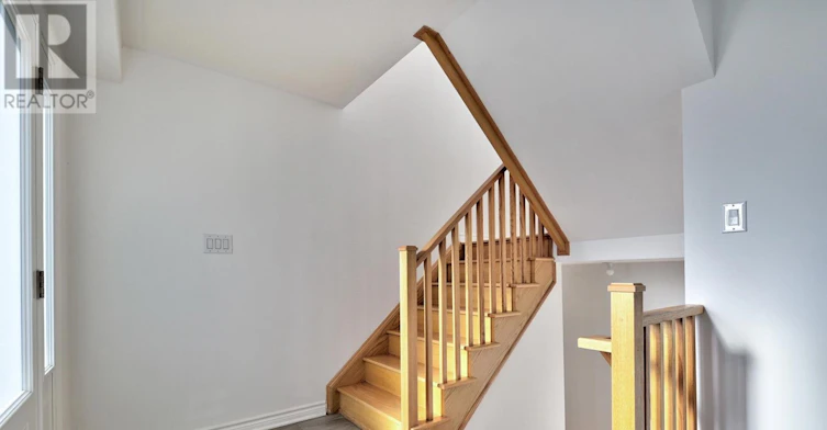 2501 Littlefield Crescent, Oakville, ON, L6M 5L9 - 3