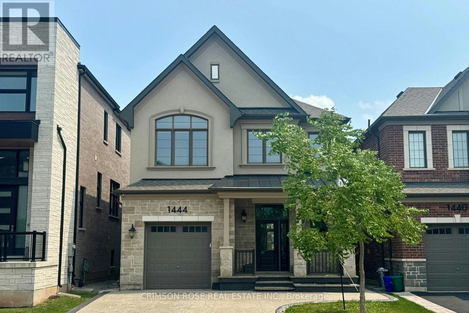 1444 Varelas Passage, Oakville, ON, L6H 3S3