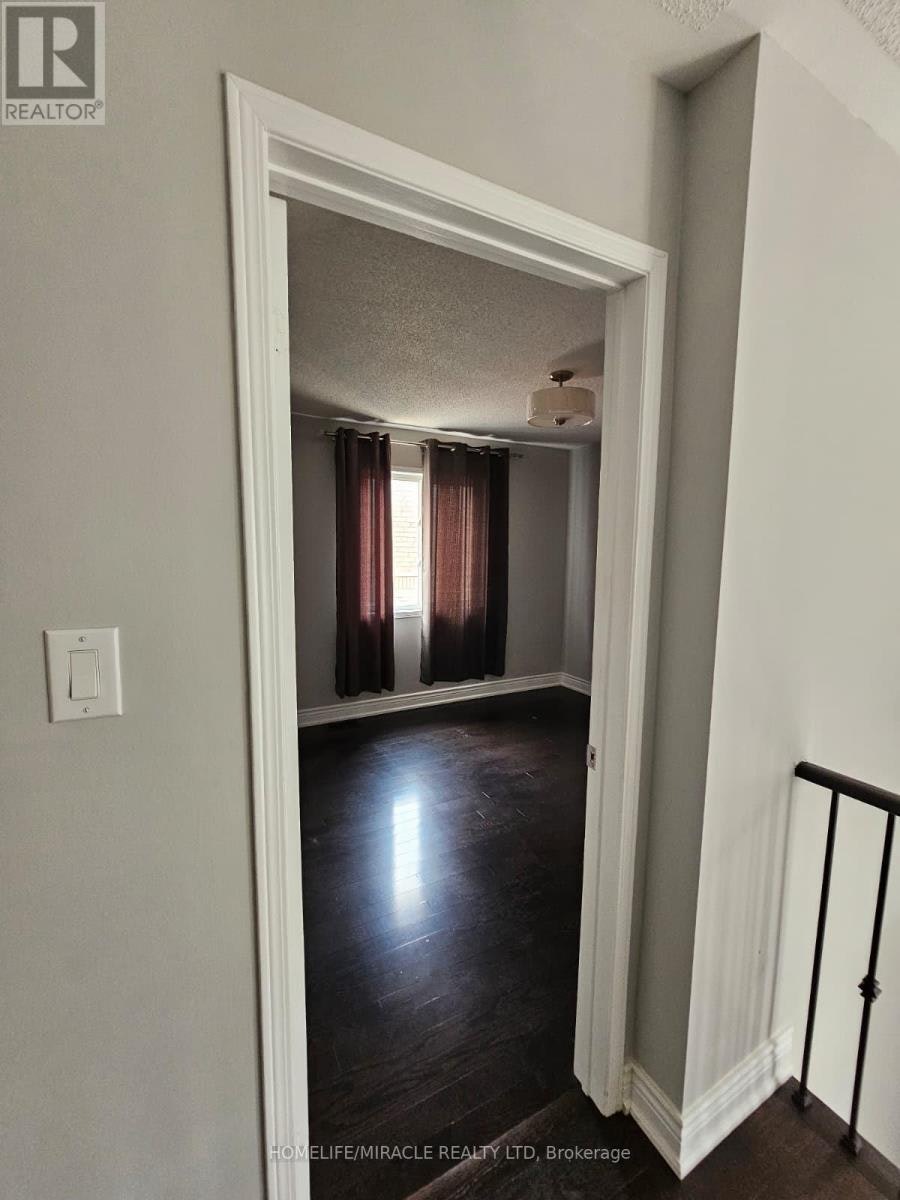 20 Summer Mist Court, Brampton, ON, L6R 2Z1 - 34