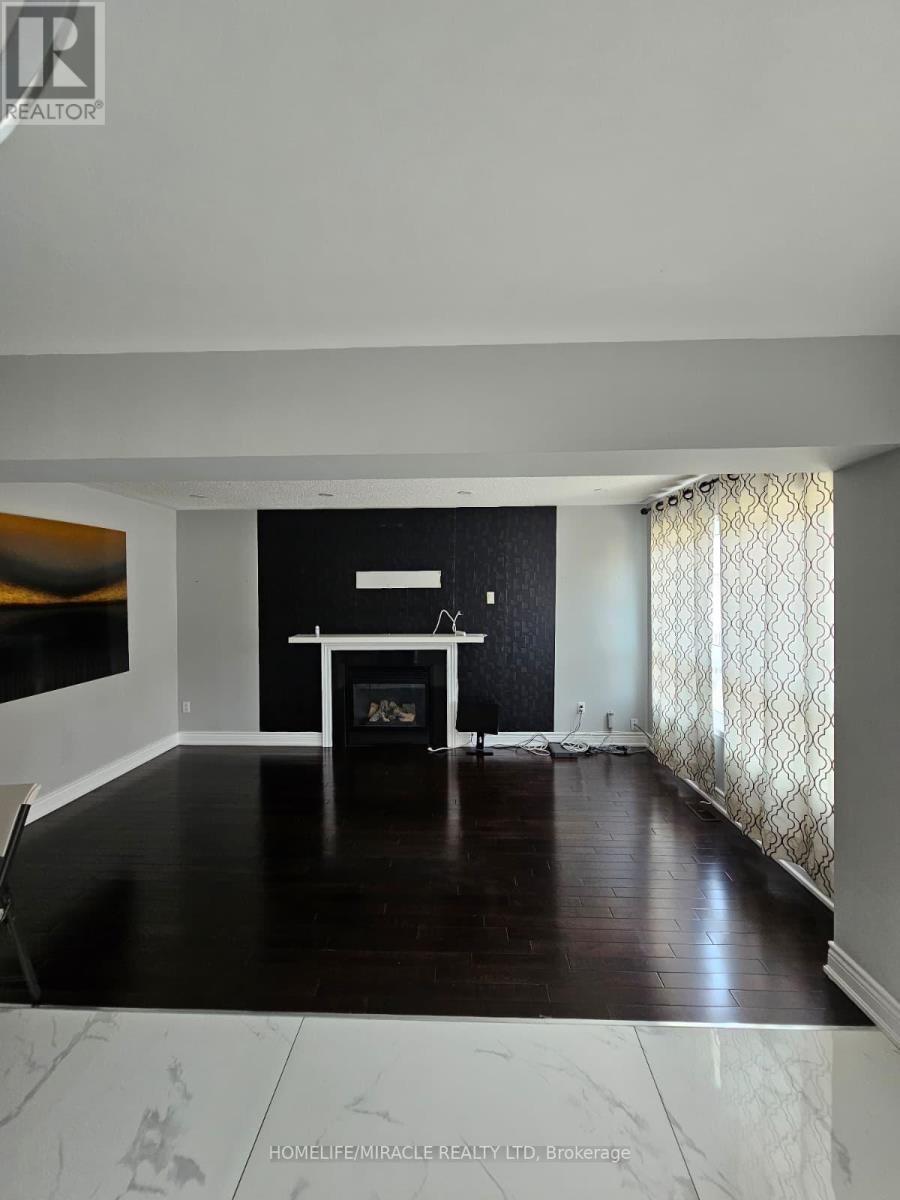 20 Summer Mist Court, Brampton, ON, L6R 2Z1 - 21