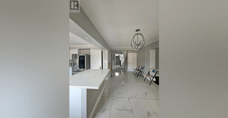 20 Summer Mist Court, Brampton, ON, L6R 2Z1 - 20