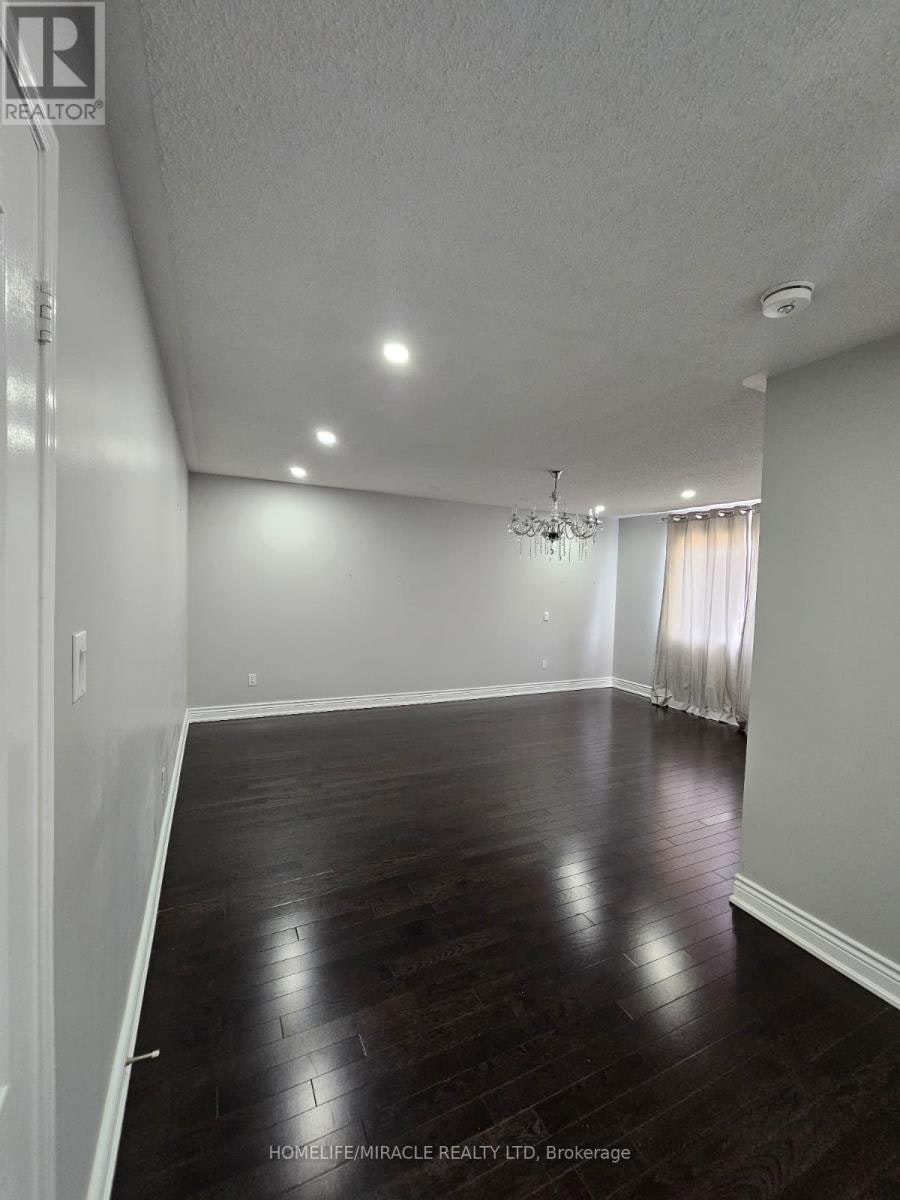 20 Summer Mist Court, Brampton, ON, L6R 2Z1 - 24